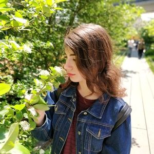 Meet your Posher, Helen